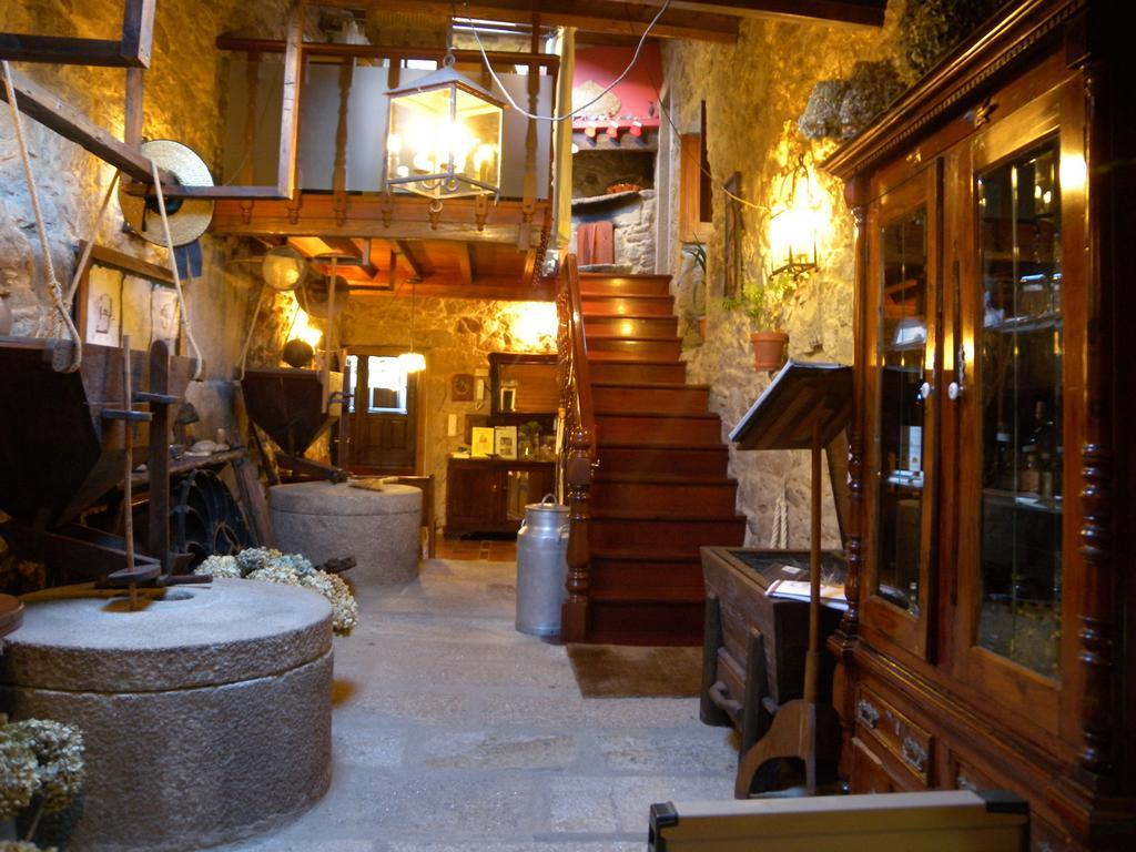 Gasthaus Aldea Os Muinos As Mirans Exterior foto